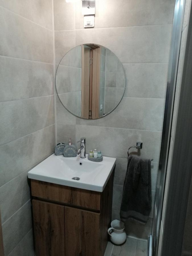 Apartamento Apartman Zi-Zo Vrsac Exterior foto